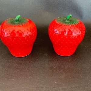 Hazel atlas strawberry, jam, milk, glass jar